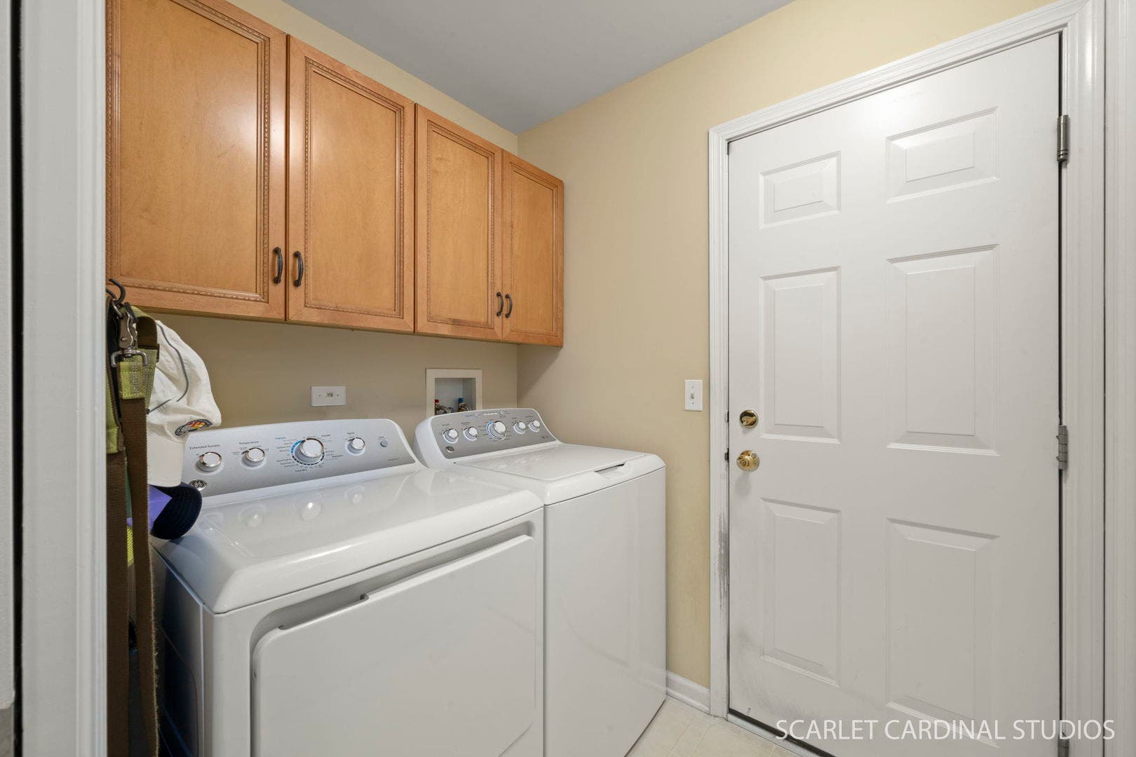 2144 Whitetail Drive, Aurora, IL 60503 2144 Whitetail Drive, Aurora, IL 60503