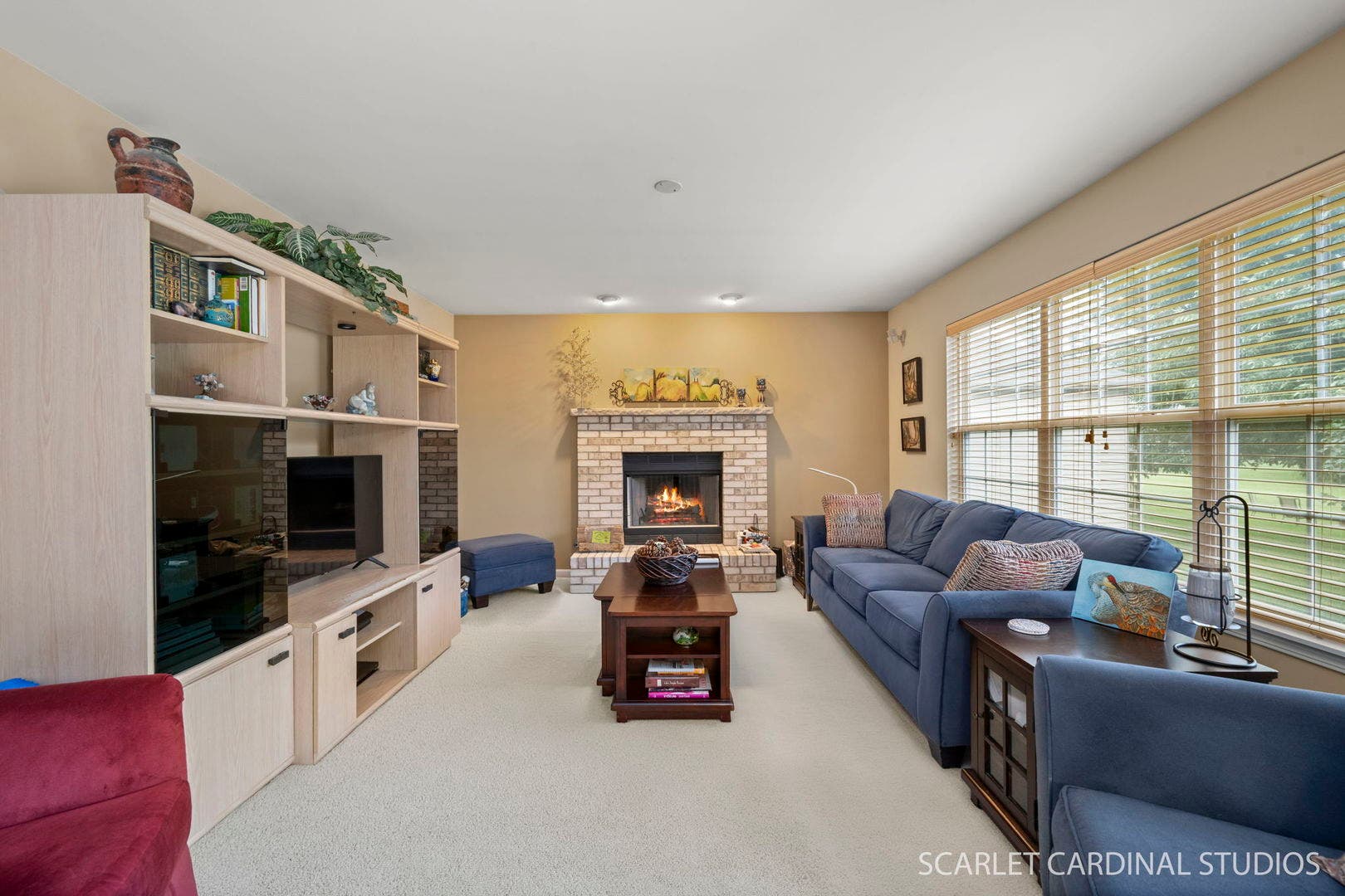 2144 Whitetail Drive, Aurora, IL 60503 2144 Whitetail Drive, Aurora, IL 60503