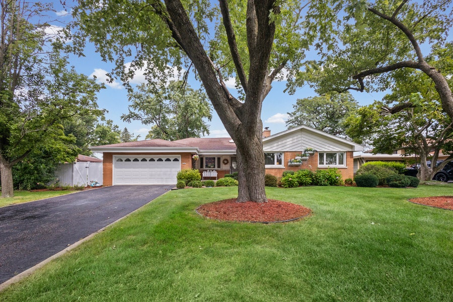 Property photo for 6250 W 127th Place, Palos Heights, IL