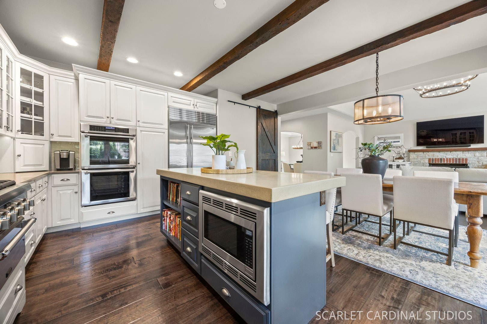 835 S Wright Street, Naperville, IL 60540