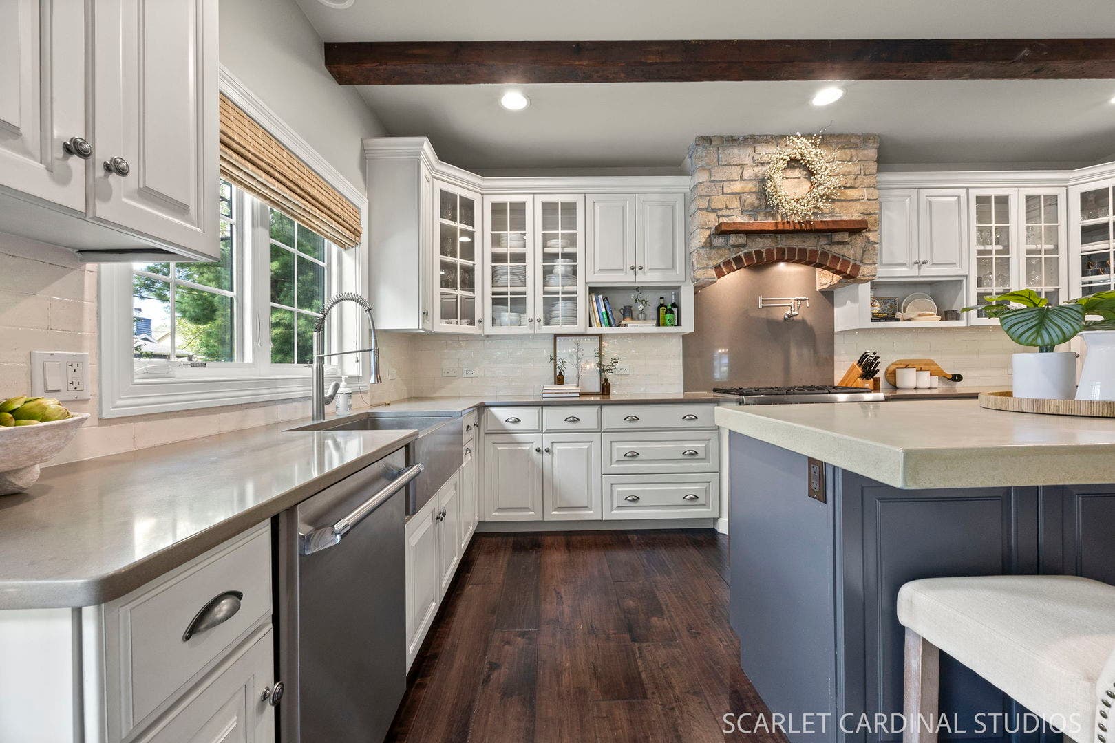 835 S Wright Street, Naperville, IL 60540