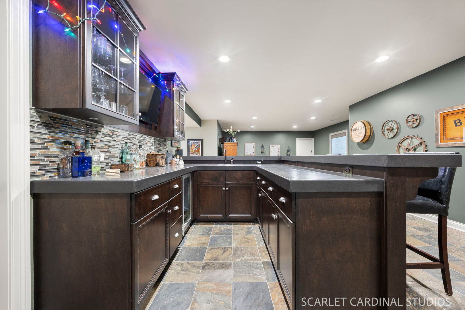 835 S Wright Street, Naperville, IL 60540