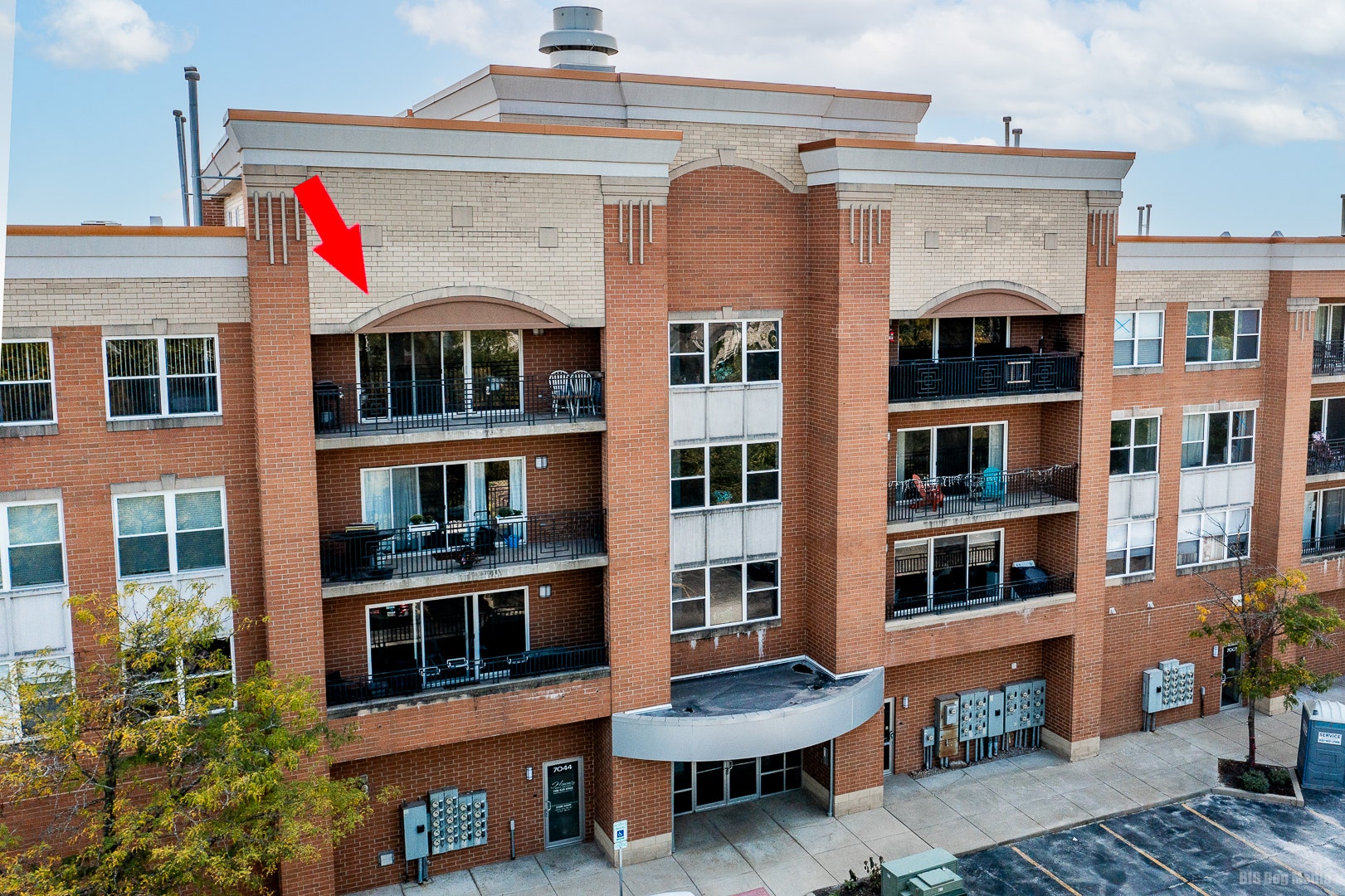 7050 183rd Street, #409, Tinley Park, IL 60477