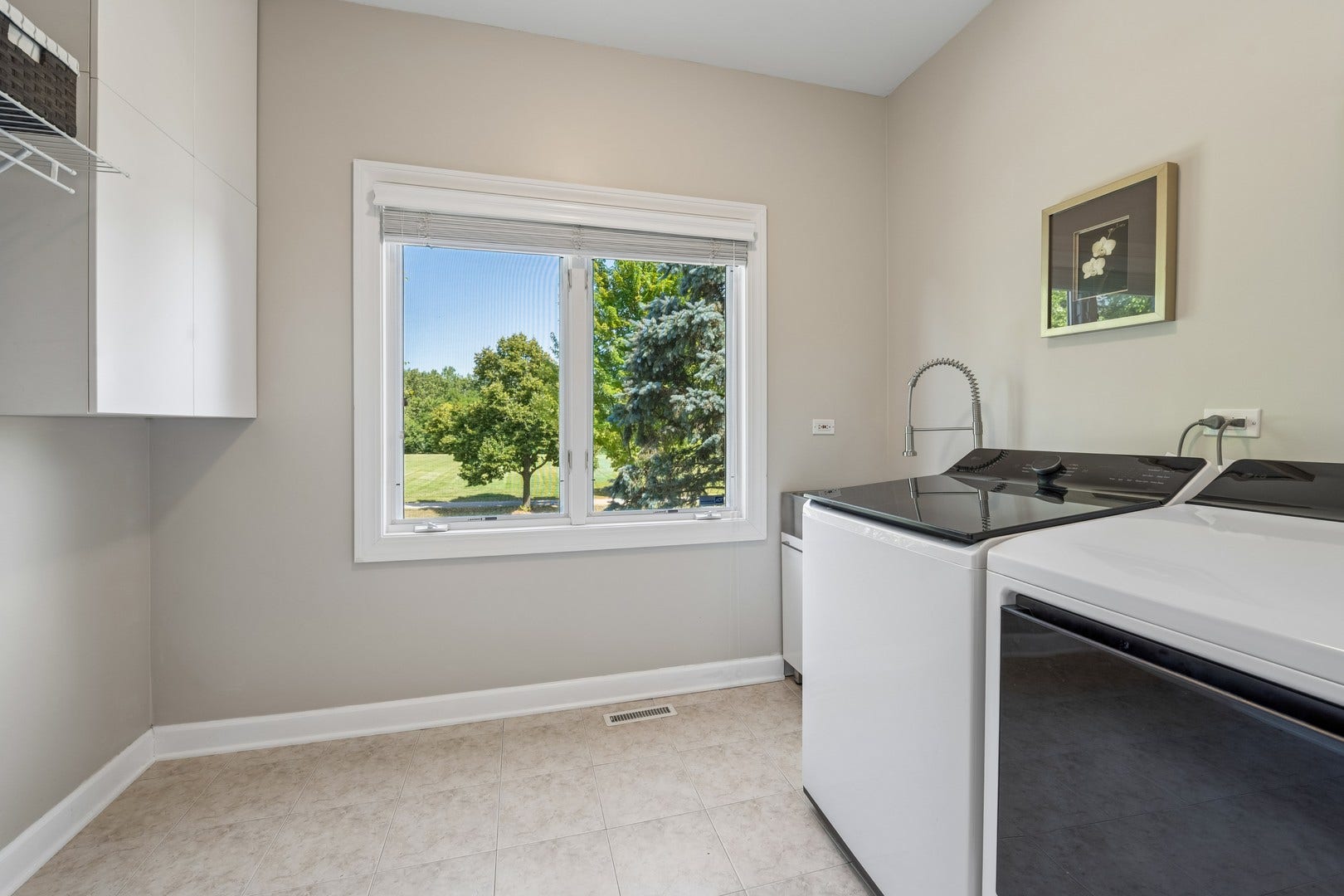 1268 N Palos Avenue, Palatine, IL 60067 1268 N Palos Avenue, Palatine, IL 60067