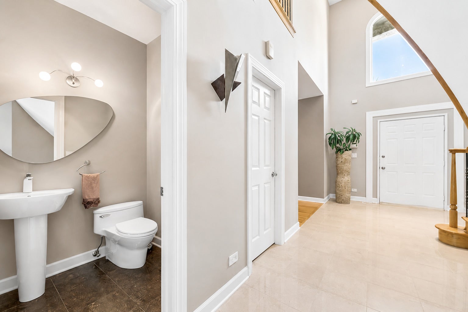 1268 N Palos Avenue, Palatine, IL 60067 1268 N Palos Avenue, Palatine, IL 60067