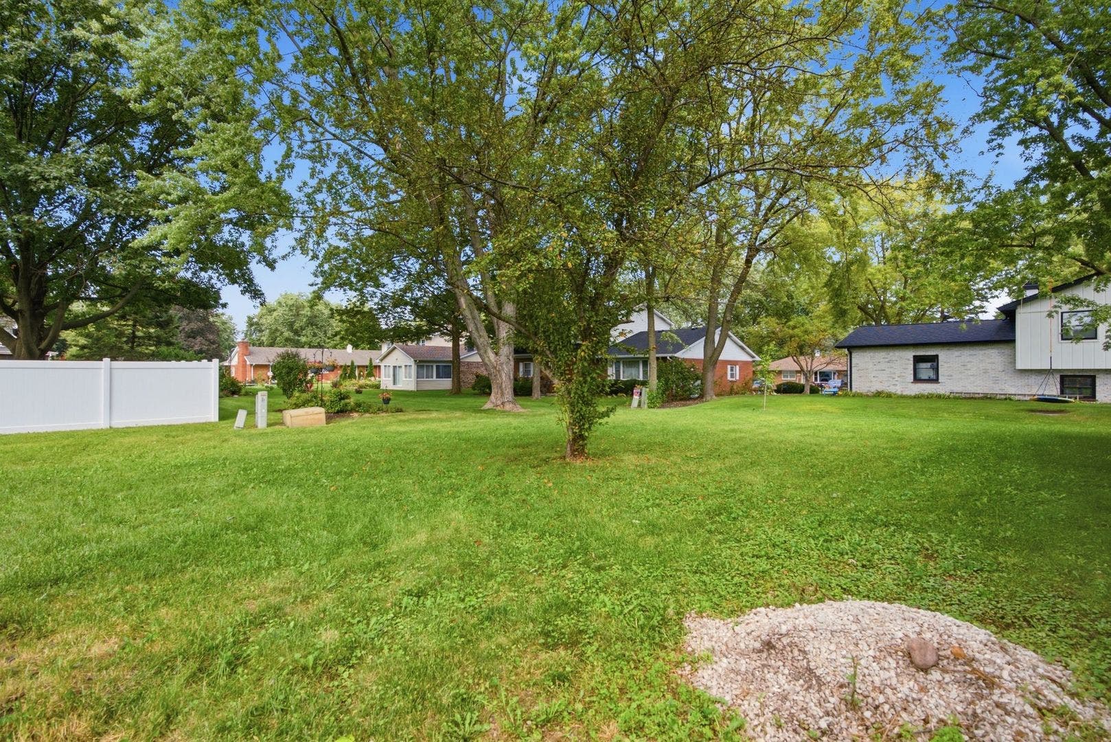 1120 Joel Avenue, Aurora, IL 60505 1120 Joel Avenue, Aurora, IL 60505