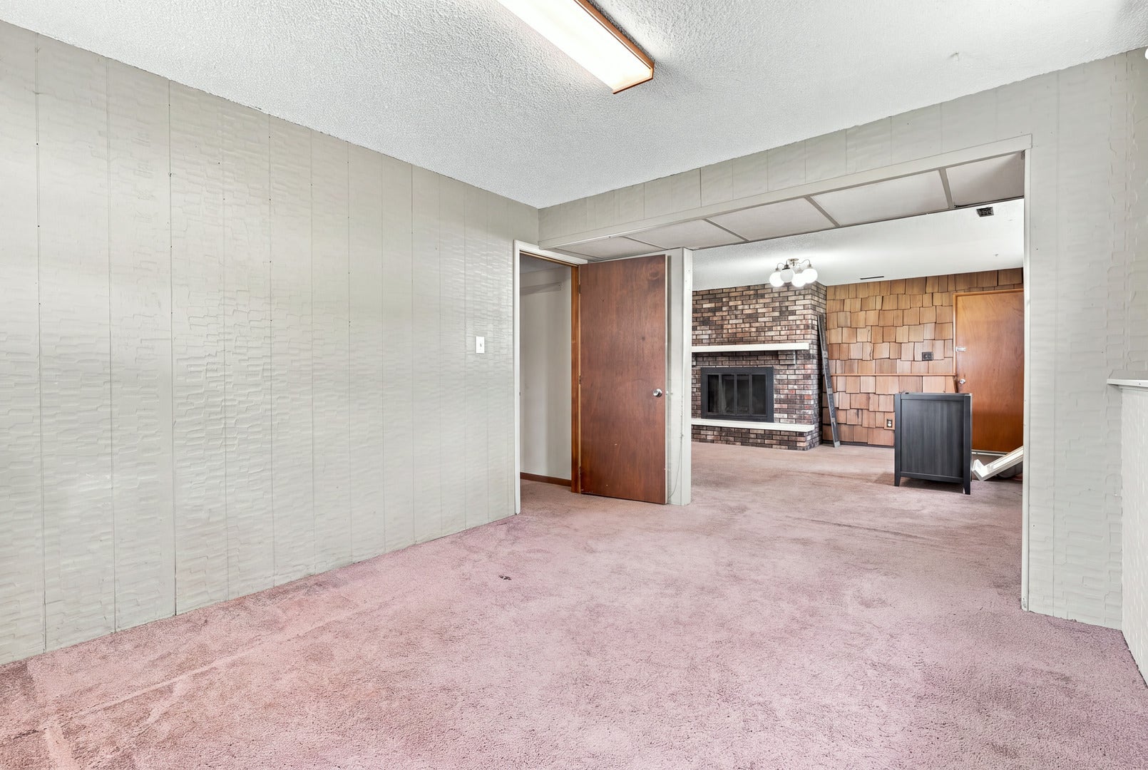 1120 Joel Avenue, Aurora, IL 60505 1120 Joel Avenue, Aurora, IL 60505