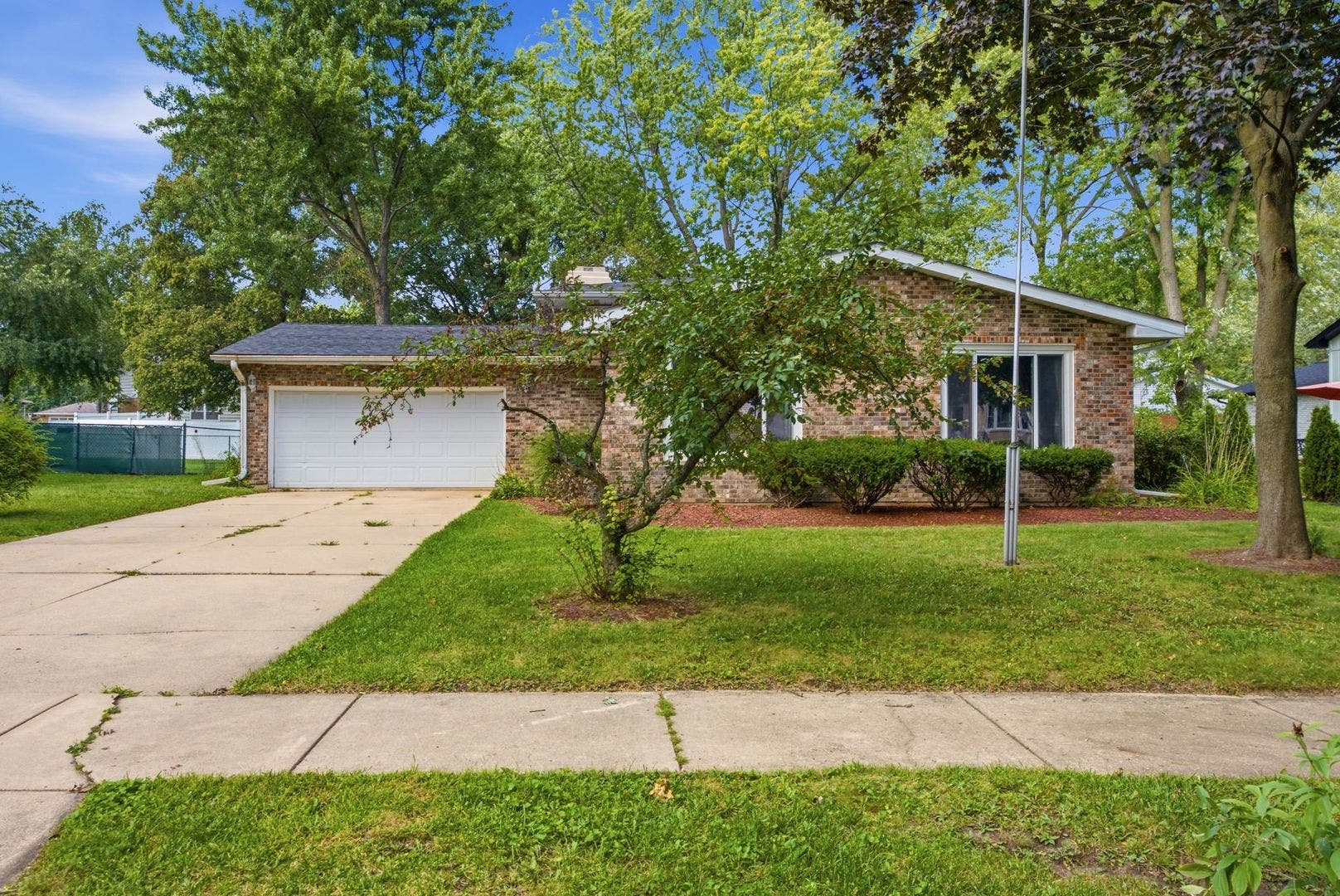 1120 Joel Avenue, Aurora, IL 60505 1120 Joel Avenue, Aurora, IL 60505