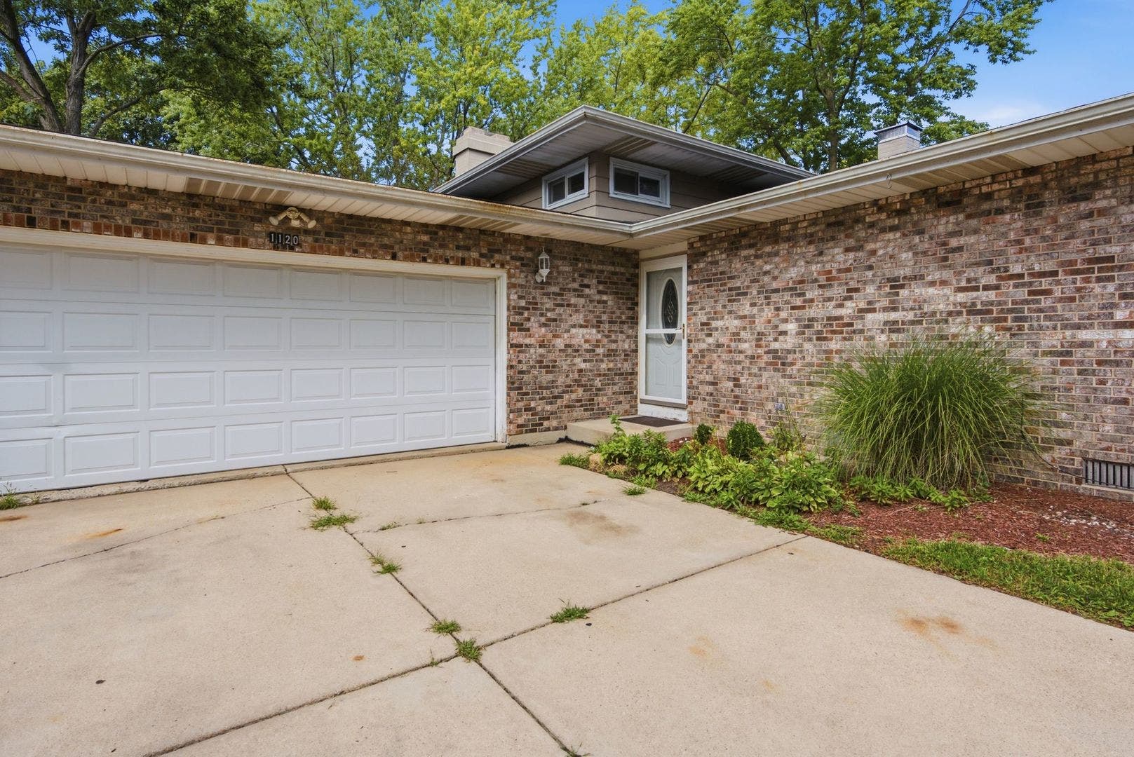 1120 Joel Avenue, Aurora, IL 60505 1120 Joel Avenue, Aurora, IL 60505
