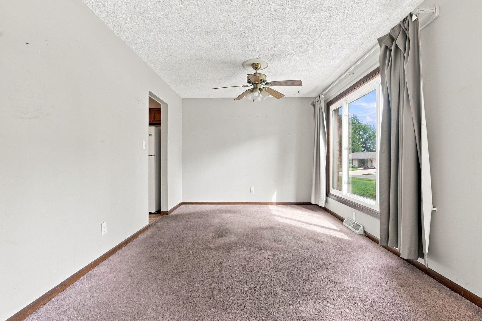 1120 Joel Avenue, Aurora, IL 60505 1120 Joel Avenue, Aurora, IL 60505