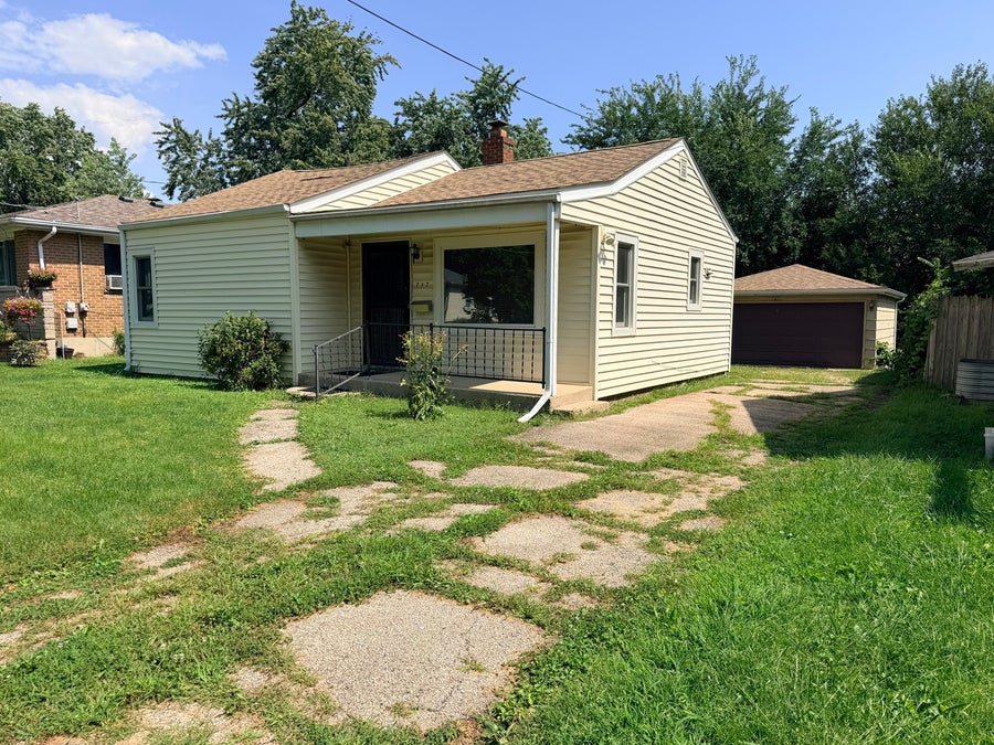 Property photo for 717 N May Street, Aurora, IL