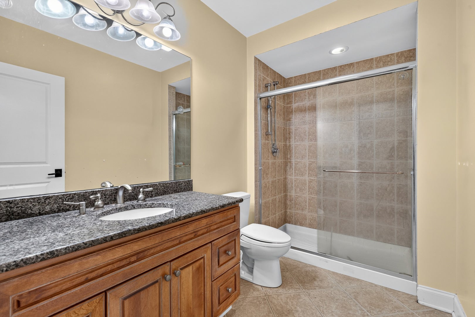 1520 Oakwood Avenue, Highland Park, IL 60035 1520 Oakwood Avenue, Highland Park, IL 60035