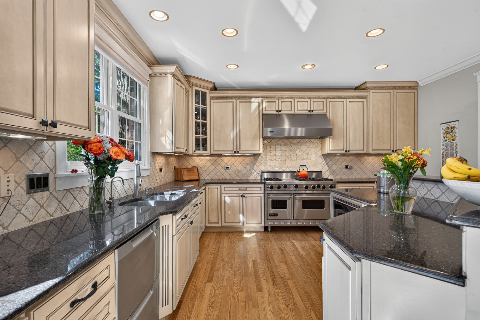 1520 Oakwood Avenue, Highland Park, IL 60035 1520 Oakwood Avenue, Highland Park, IL 60035