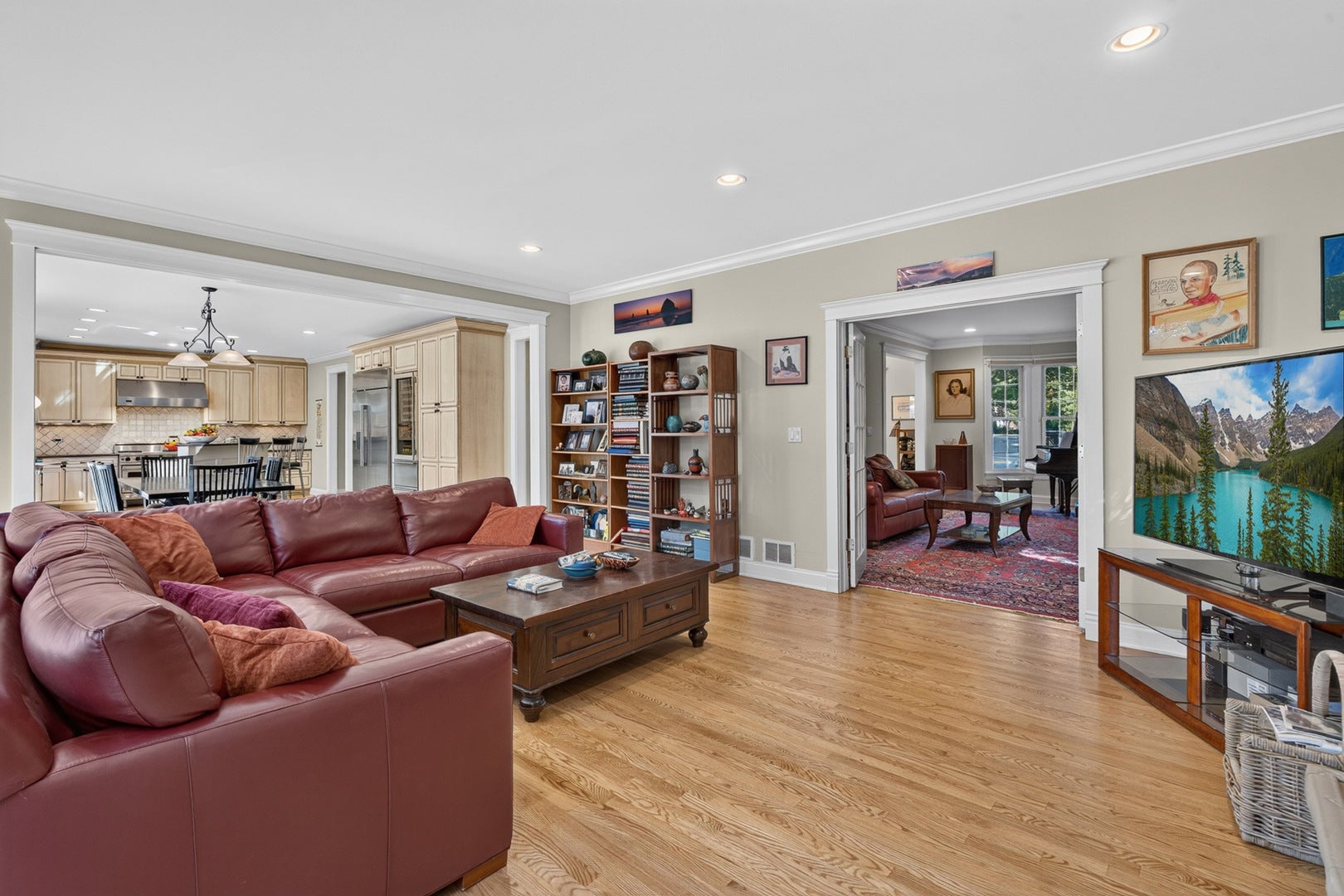 1520 Oakwood Avenue, Highland Park, IL 60035 1520 Oakwood Avenue, Highland Park, IL 60035