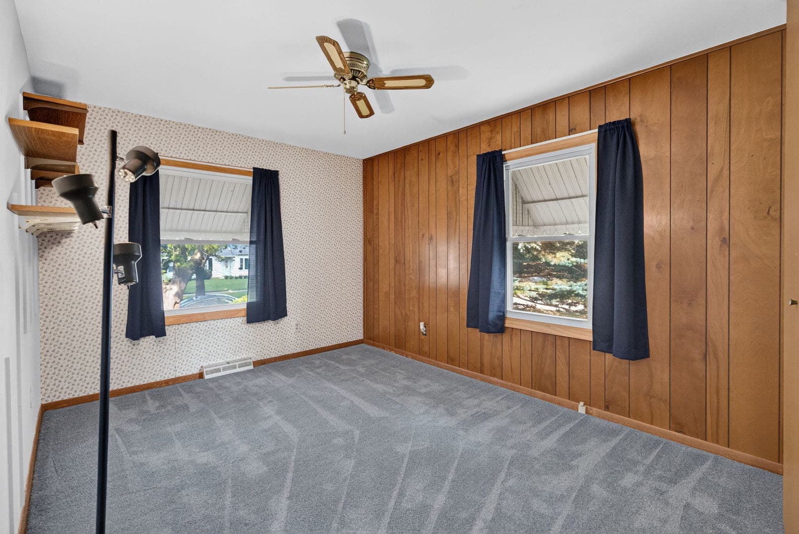124 Fairlane Drive, Joliet, IL 60435