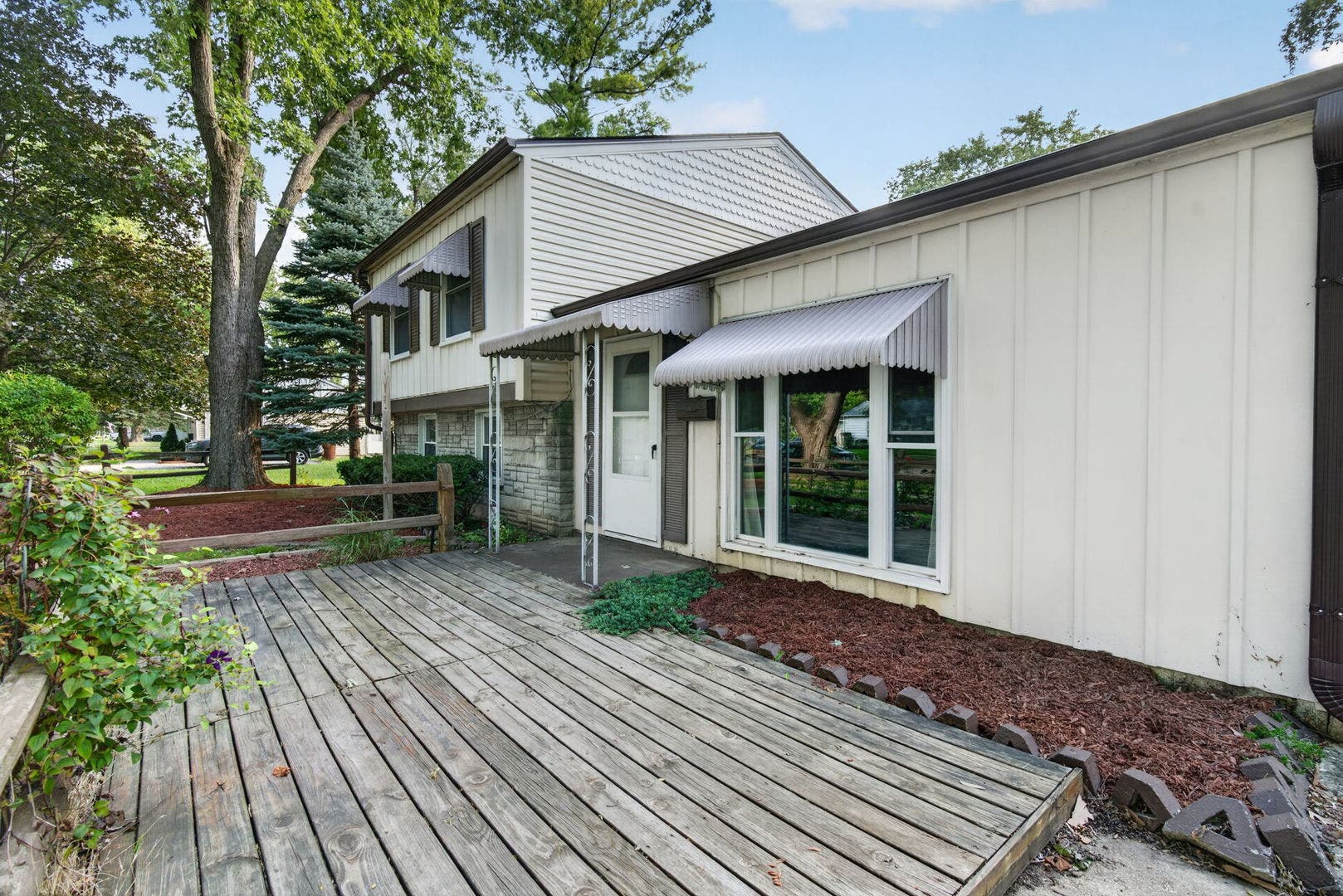 124 Fairlane Drive, Joliet, IL 60435