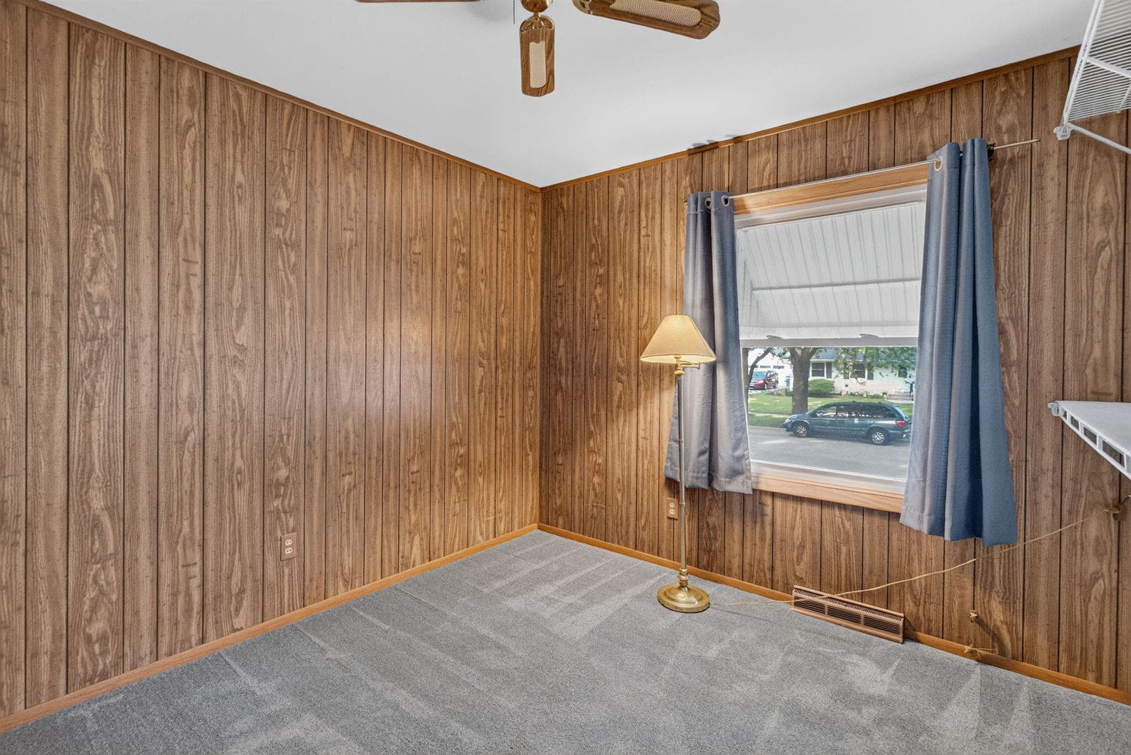 124 Fairlane Drive, Joliet, IL 60435