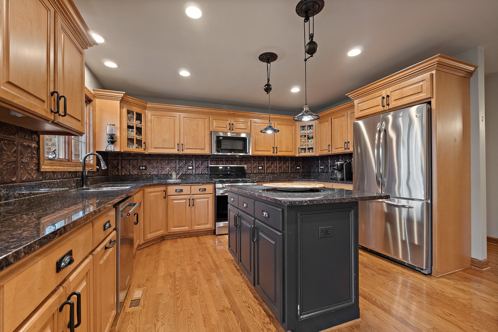 12991 Mayfair Drive, Lemont, IL 60439 12991 Mayfair Drive, Lemont, IL 60439