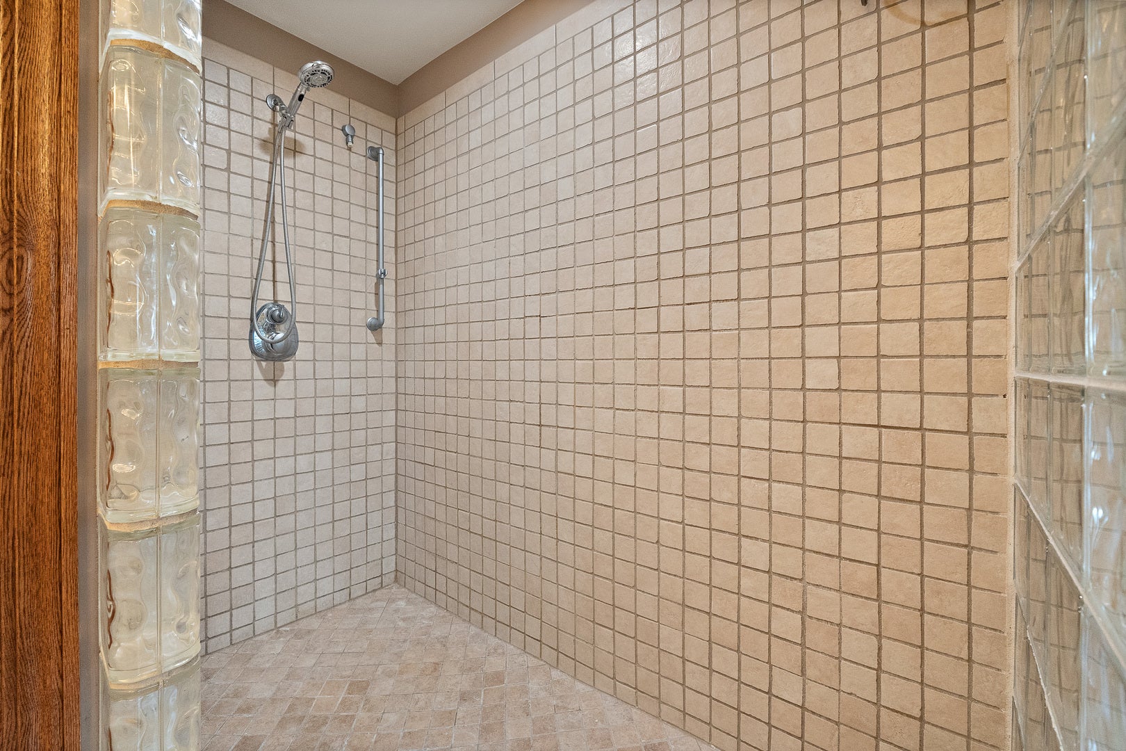 12991 Mayfair Drive, Lemont, IL 60439 12991 Mayfair Drive, Lemont, IL 60439