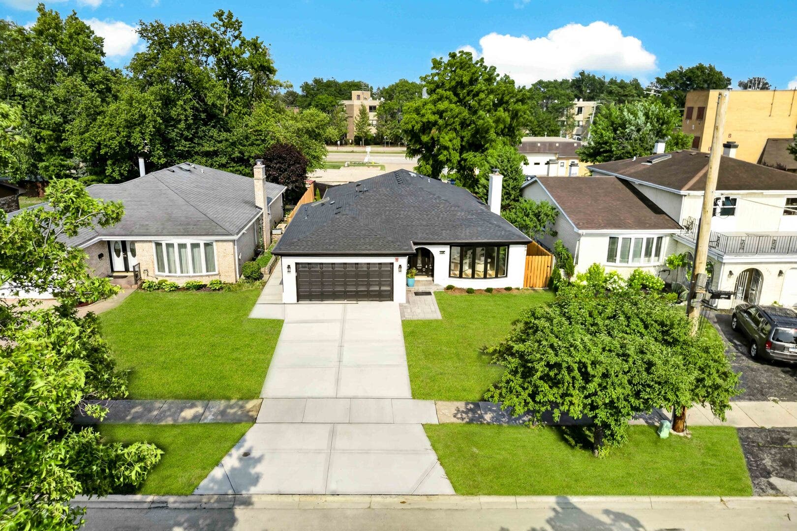1013 N Delphia Avenue, Park Ridge, IL 60068 1013 N Delphia Avenue, Park Ridge, IL 60068
