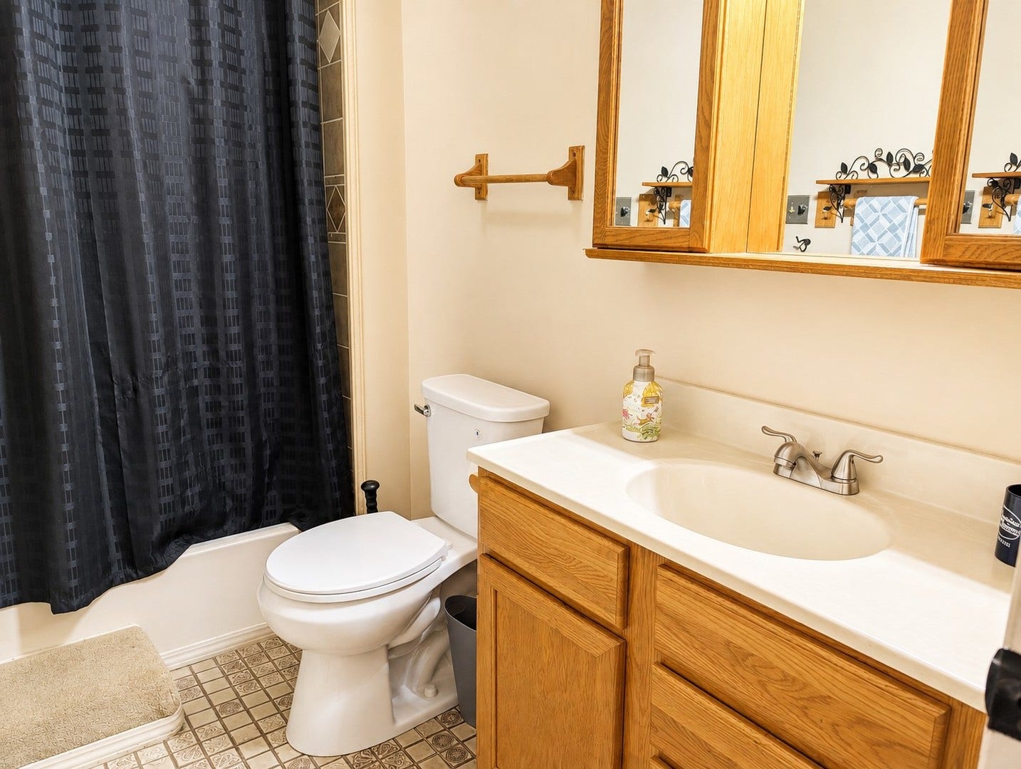1129 Bramble Avenue, Bolingbrook, IL 60490 1129 Bramble Avenue, Bolingbrook, IL 60490