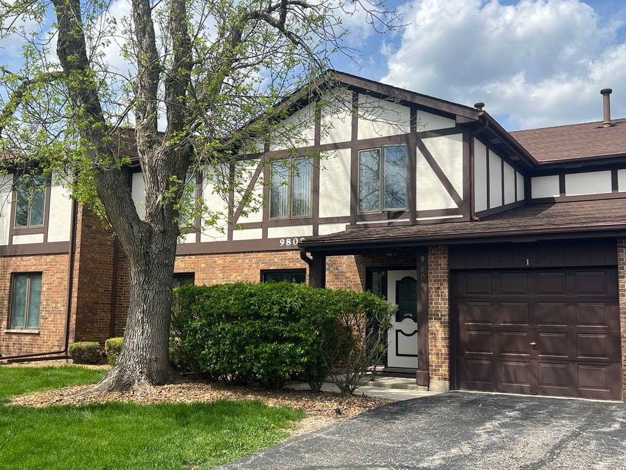 Property photo for 9808 Mill Drive W, #2B, Palos Park, IL