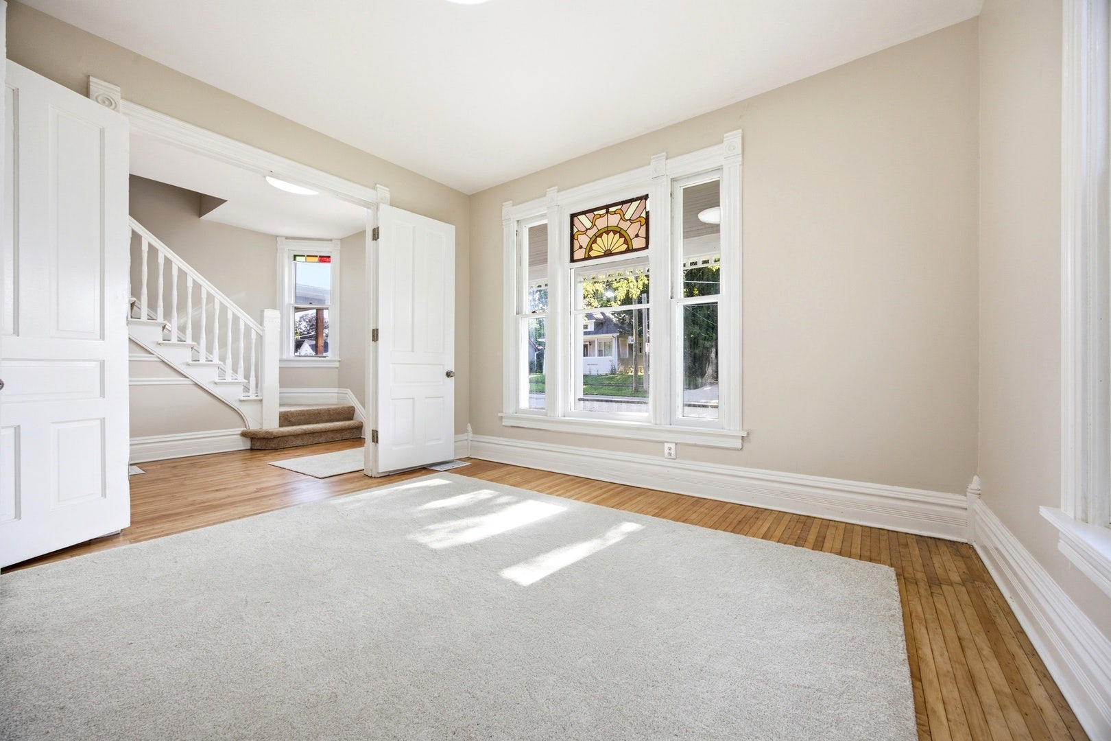 340 Moseley Street, Elgin, IL 60123 340 Moseley Street, Elgin, IL 60123
