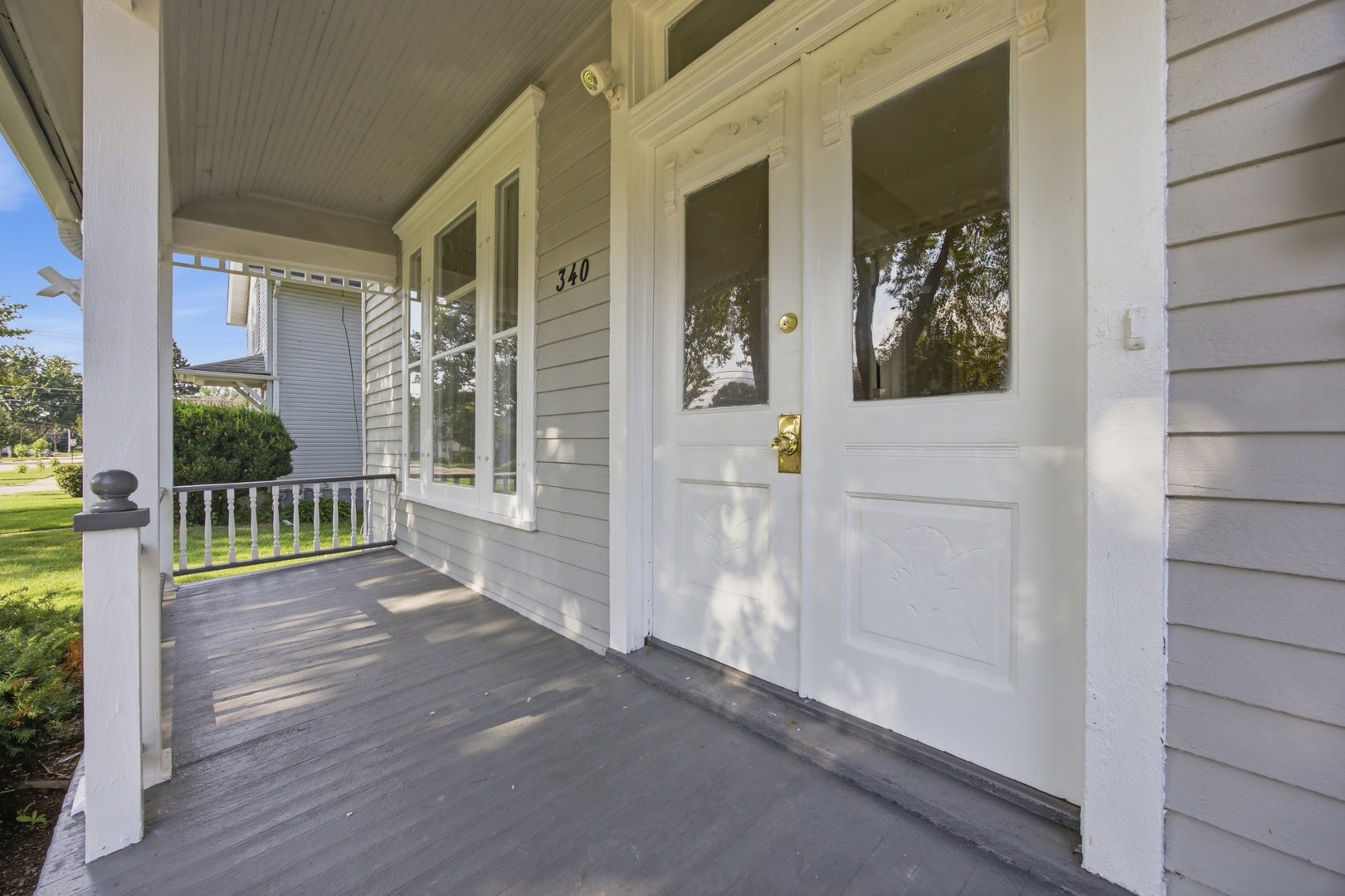 340 Moseley Street, Elgin, IL 60123 340 Moseley Street, Elgin, IL 60123