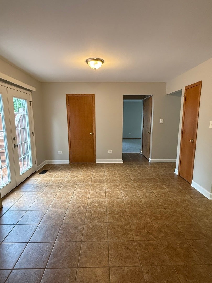 1711 Corregidor Street, Joliet, IL 60435 1711 Corregidor Street, Joliet, IL 60435