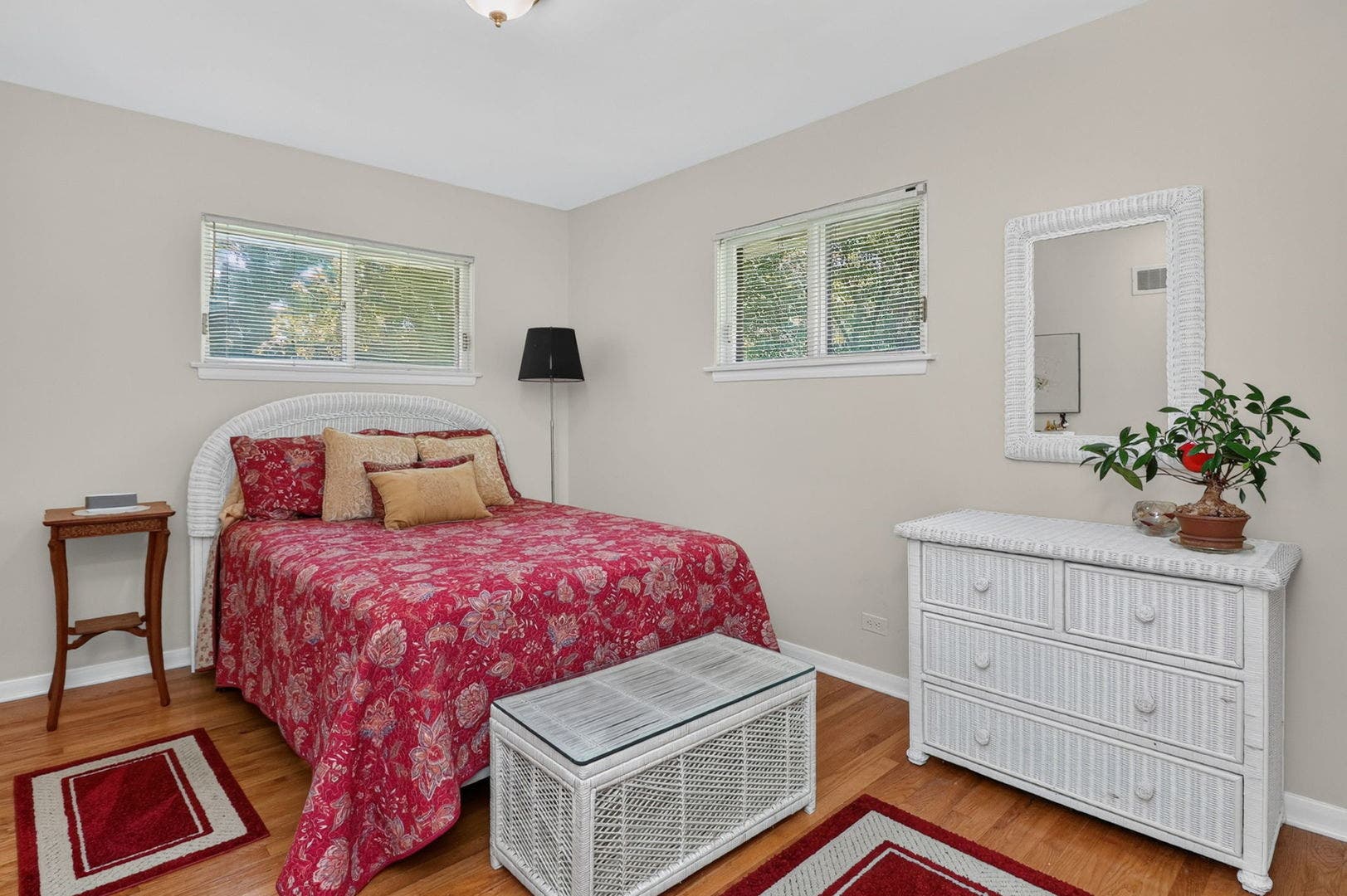 4218 Seeley Avenue, Downers Grove, IL 60515