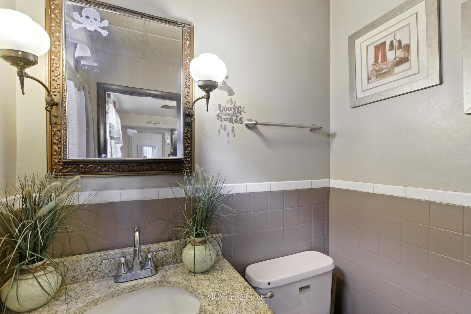514 E Jackson Street, Joliet, IL 60432 514 E Jackson Street, Joliet, IL 60432