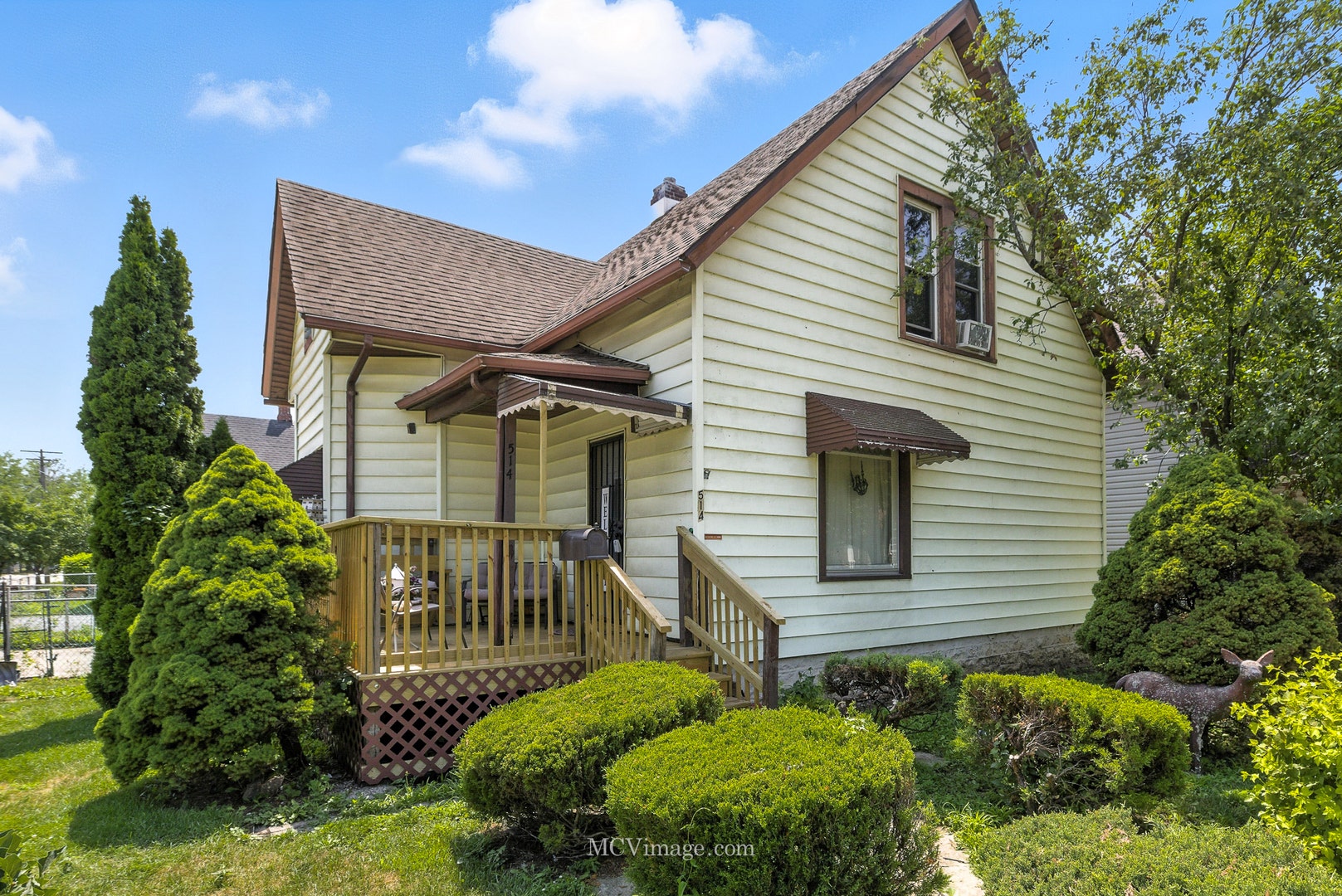 514 E Jackson Street, Joliet, IL 60432 514 E Jackson Street, Joliet, IL 60432