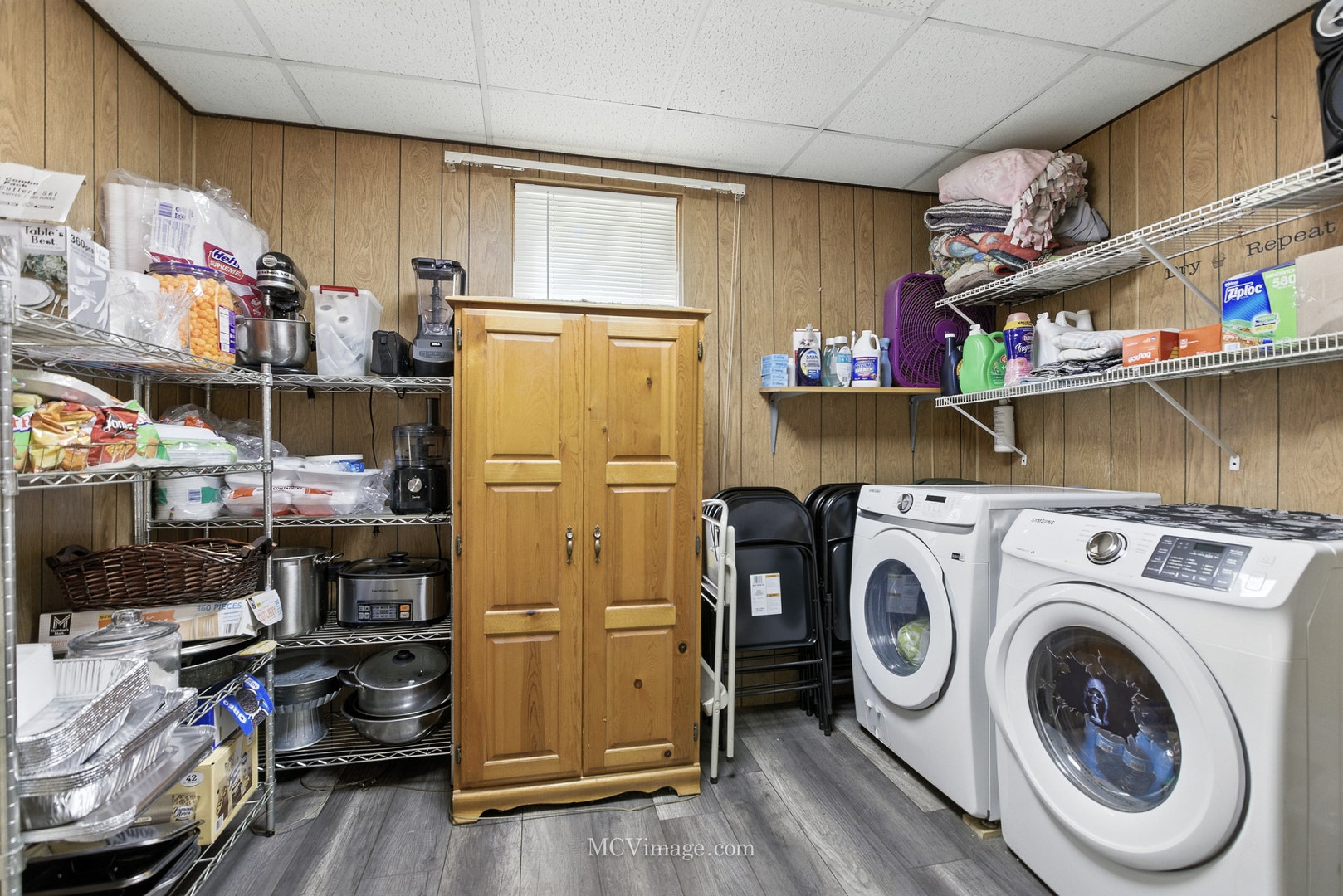 514 E Jackson Street, Joliet, IL 60432 514 E Jackson Street, Joliet, IL 60432