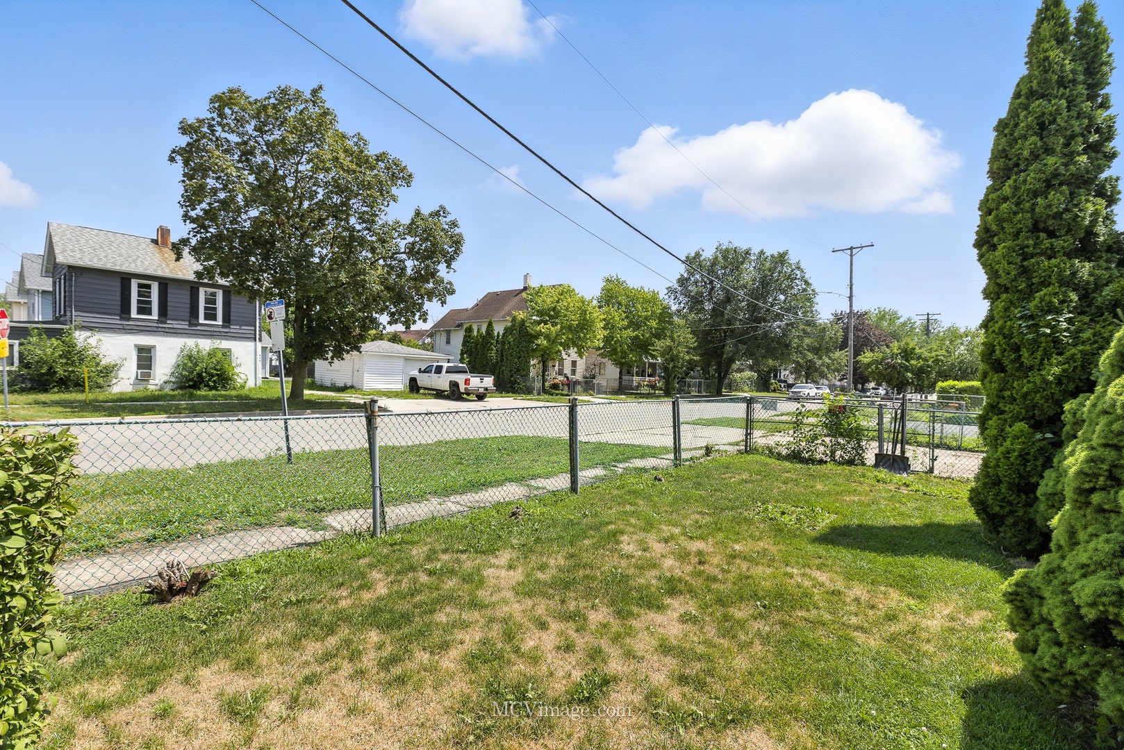514 E Jackson Street, Joliet, IL 60432 514 E Jackson Street, Joliet, IL 60432