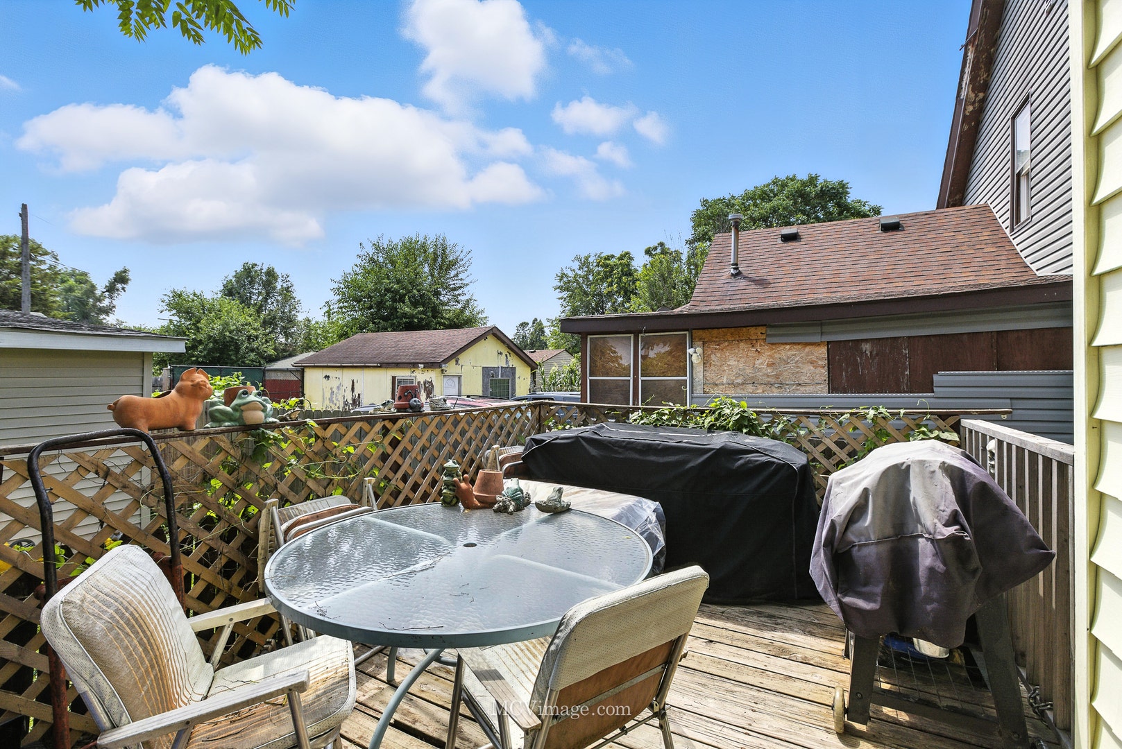 514 E Jackson Street, Joliet, IL 60432 514 E Jackson Street, Joliet, IL 60432