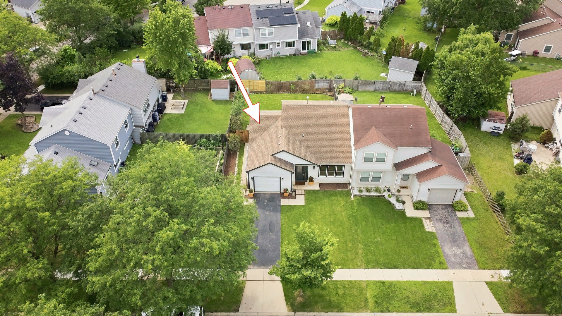 205 Chaparral Circle, Elgin, IL 60120 205 Chaparral Circle, Elgin, IL 60120