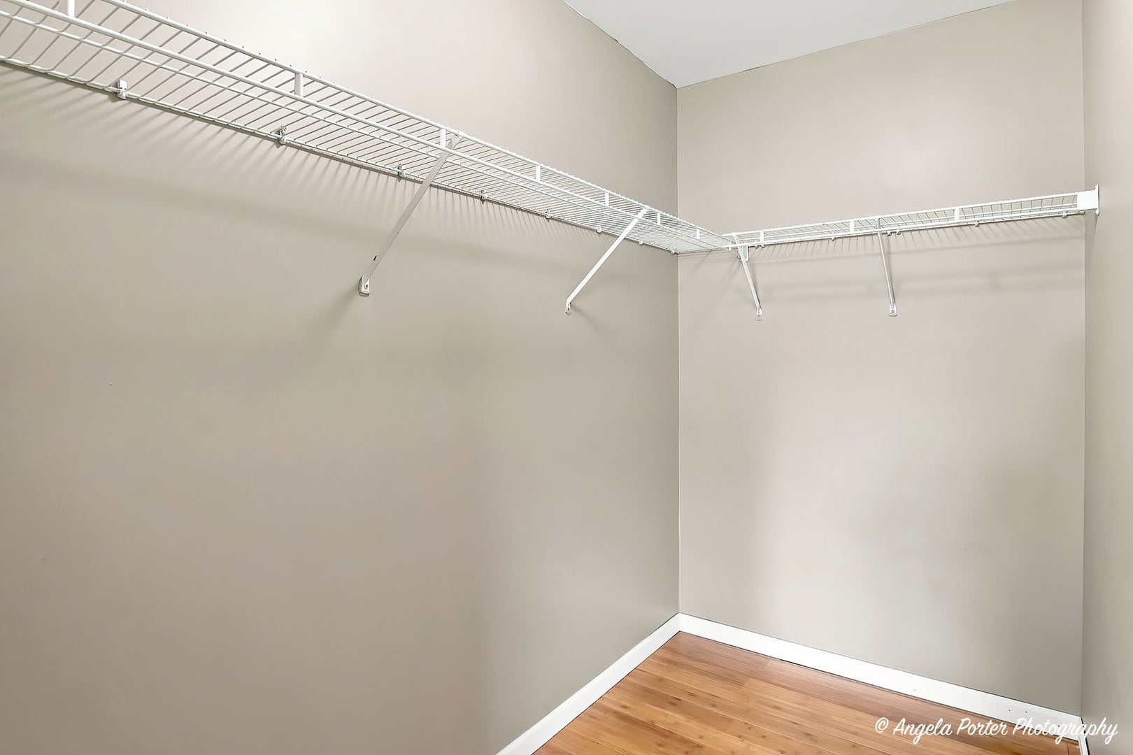 205 Chaparral Circle, Elgin, IL 60120 205 Chaparral Circle, Elgin, IL 60120