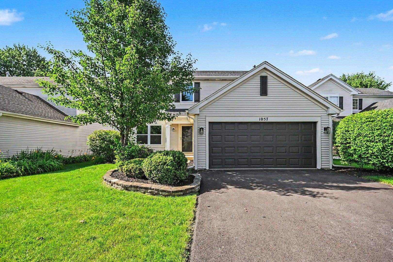 1057 Rosefield Lane, Aurora, IL 60504 1057 Rosefield Lane, Aurora, IL 60504