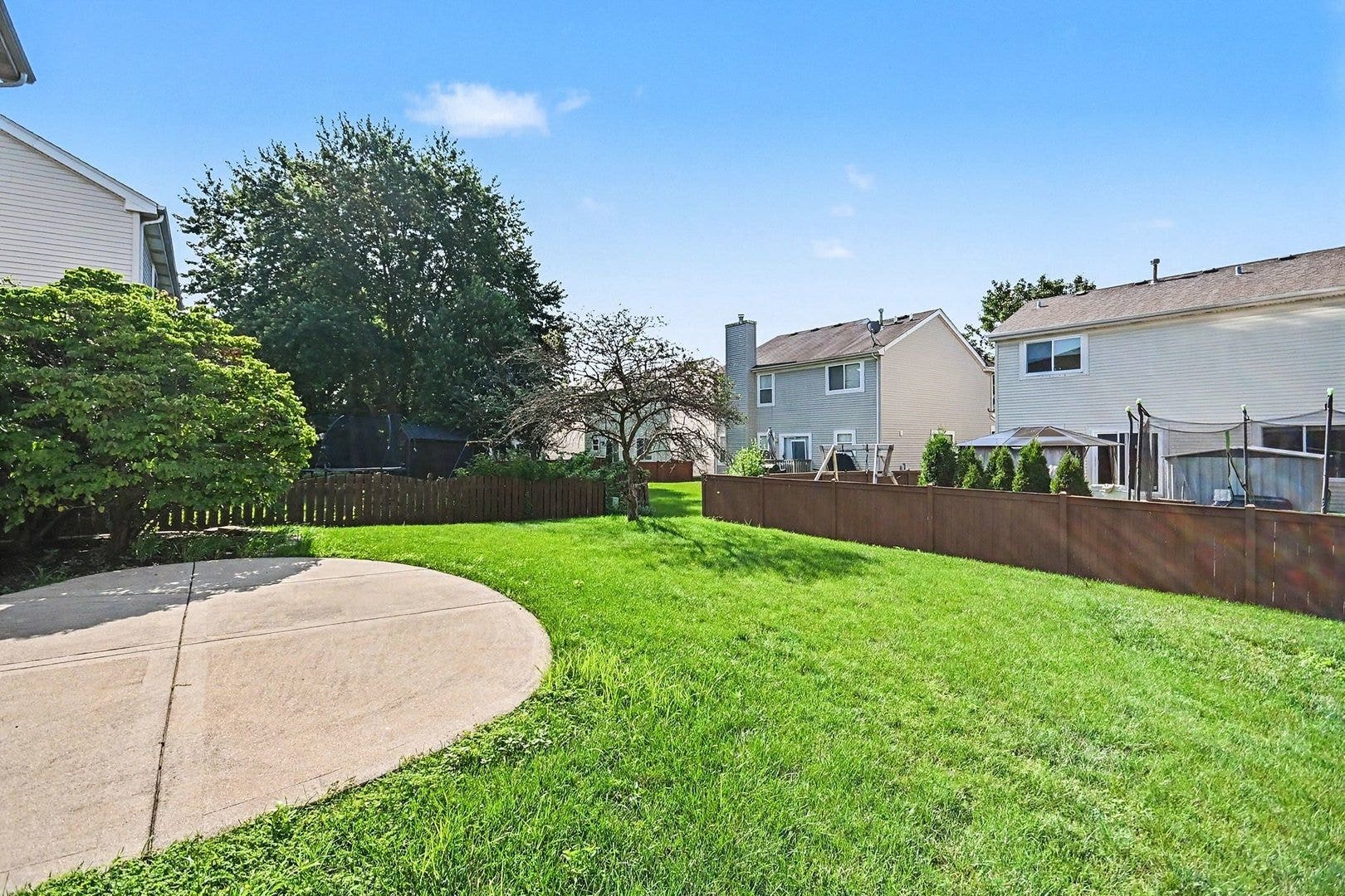 1057 Rosefield Lane, Aurora, IL 60504 1057 Rosefield Lane, Aurora, IL 60504
