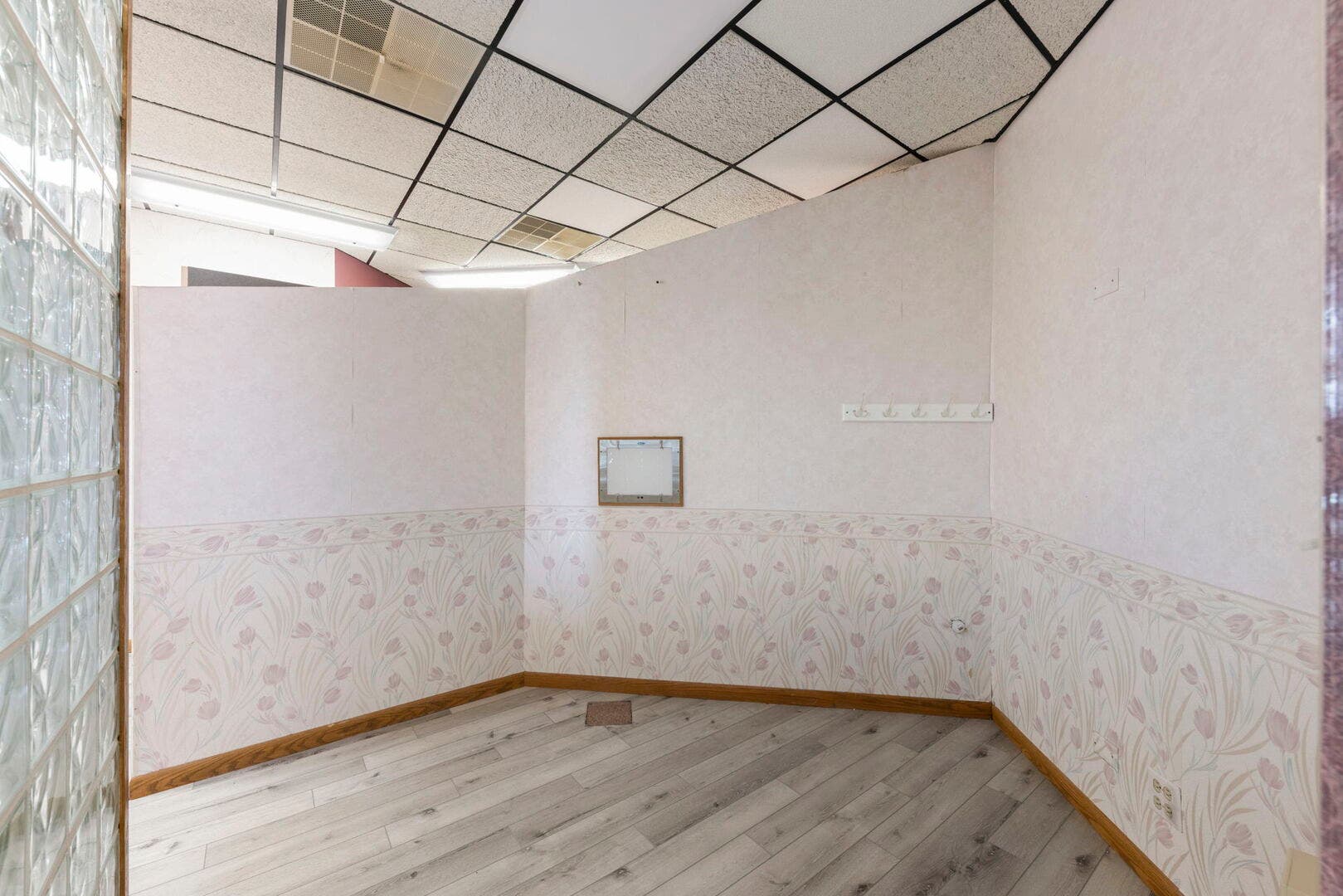 1507 1/2 W Jefferson Street, Joliet, IL 60435 1507 1/2 W Jefferson Street, Joliet, IL 60435