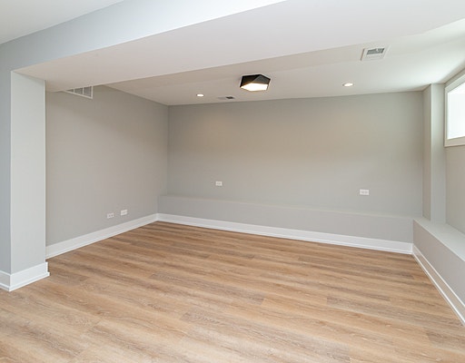1840 W Augusta Boulevard, Chicago, IL 60622 1840 W Augusta Boulevard, Chicago, IL 60622