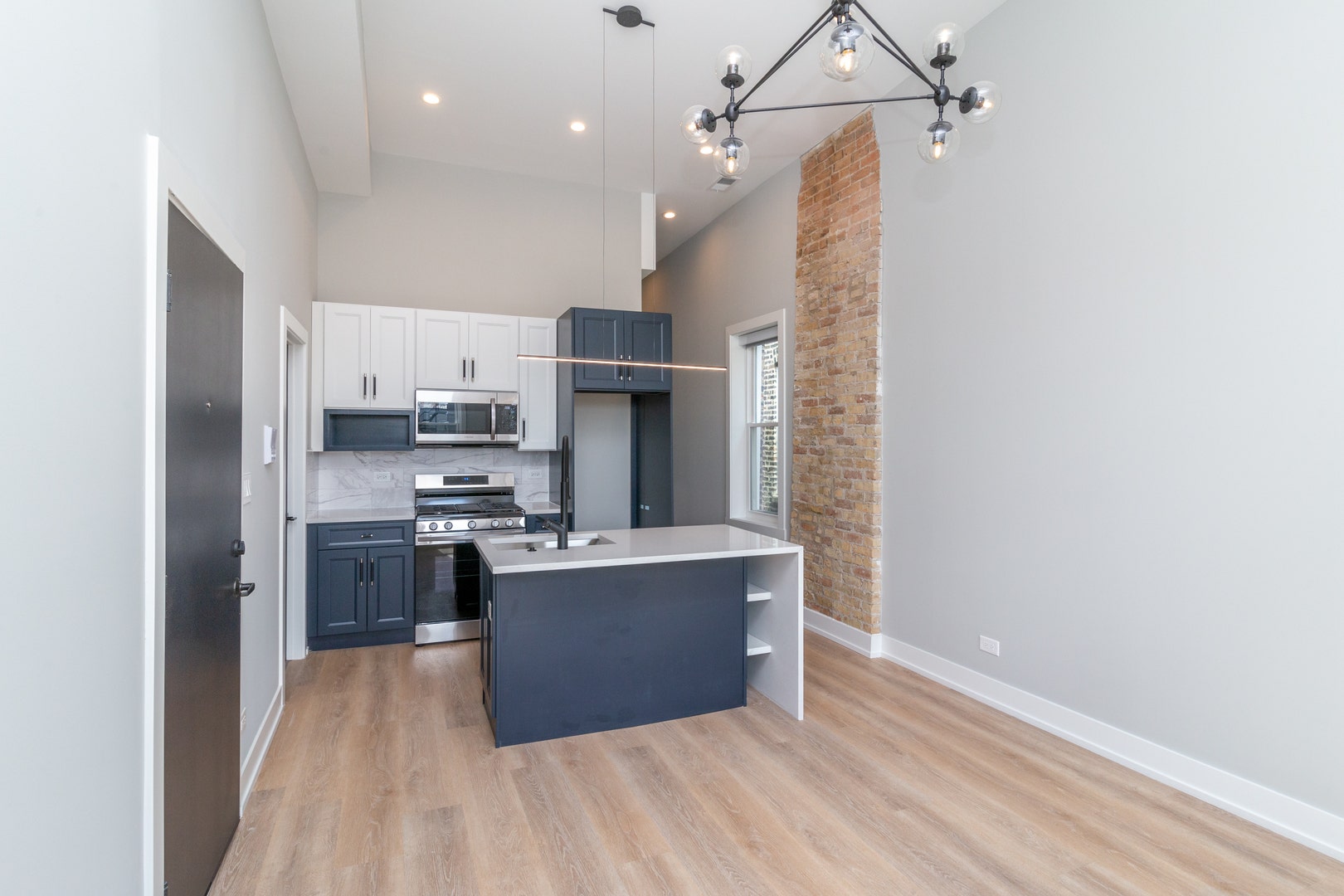 1840 W Augusta Boulevard, Chicago, IL 60622 1840 W Augusta Boulevard, Chicago, IL 60622