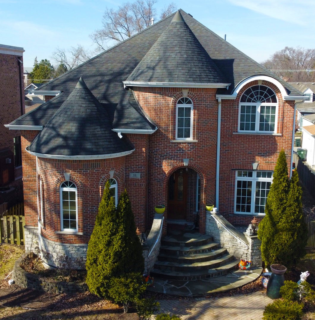 10 N Delphia Avenue, Park Ridge, IL 60068 10 N Delphia Avenue, Park Ridge, IL 60068