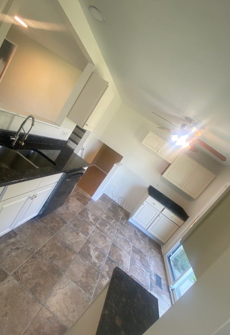 15760 Church Drive, South Holland, IL 60473 15760 Church Drive, South Holland, IL 60473