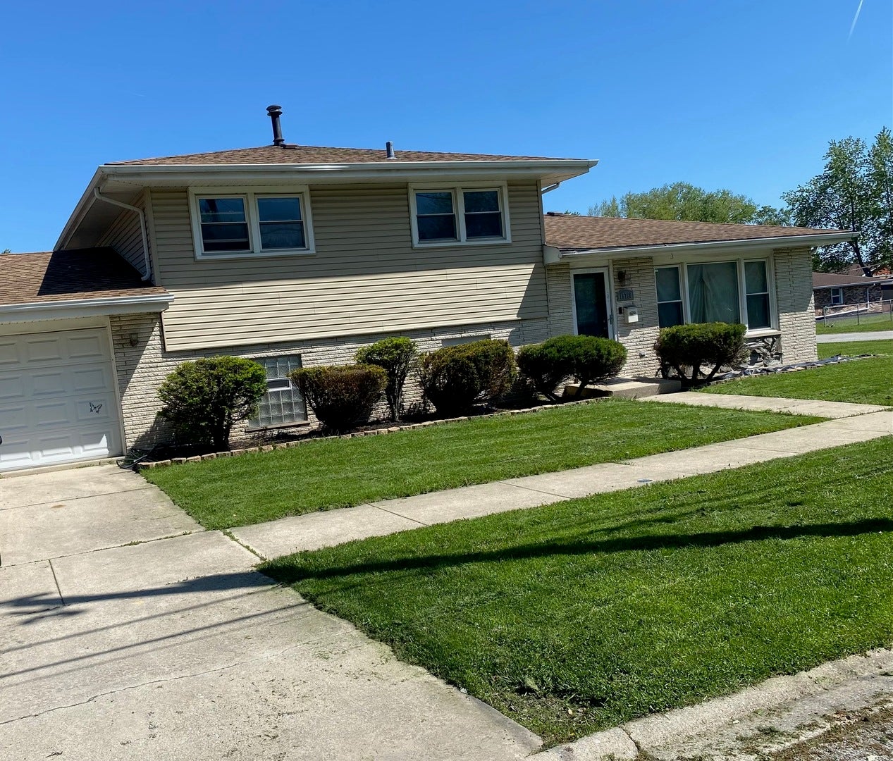 15760 Church Drive, South Holland, IL 60473 15760 Church Drive, South Holland, IL 60473