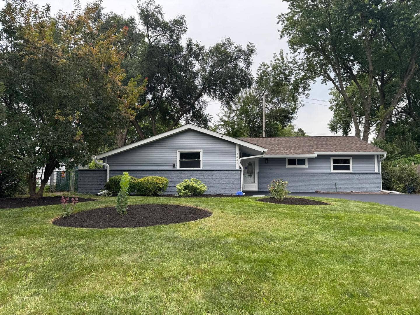 144 N Pinecrest Road, Bolingbrook, IL 60440 144 N Pinecrest Road, Bolingbrook, IL 60440