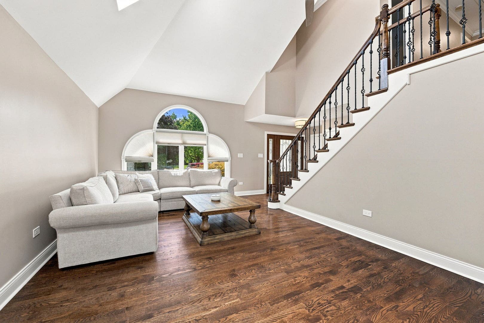 15 Meagan Lane, Lemont, IL 60439 15 Meagan Lane, Lemont, IL 60439