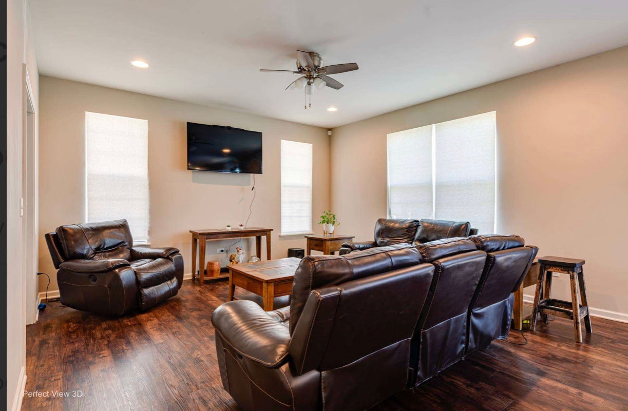 1908 Foxborough Way, Joliet, IL 60431 1908 Foxborough Way, Joliet, IL 60431