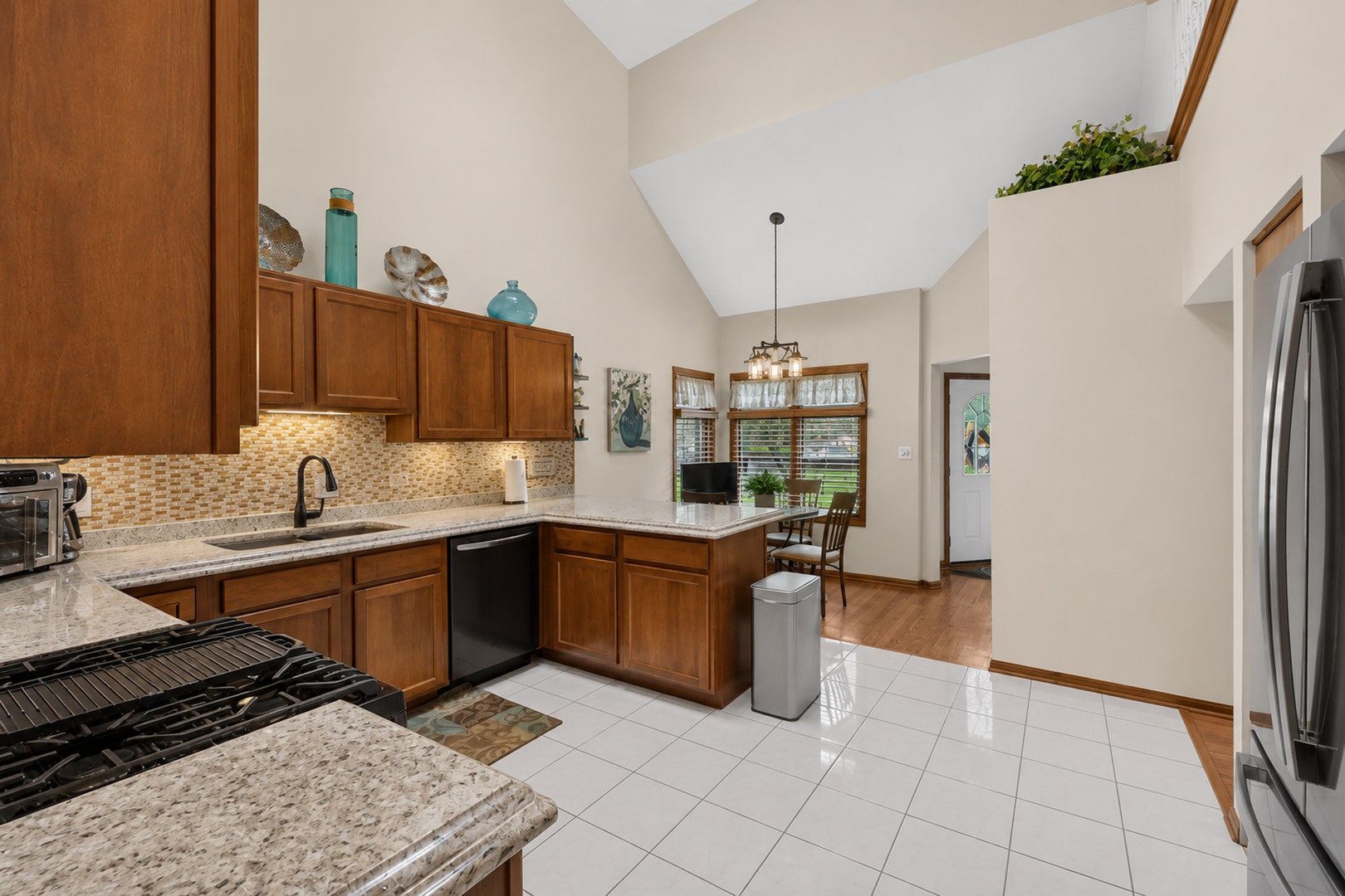 7131 168th Street, Tinley Park, IL 60477 7131 168th Street, Tinley Park, IL 60477