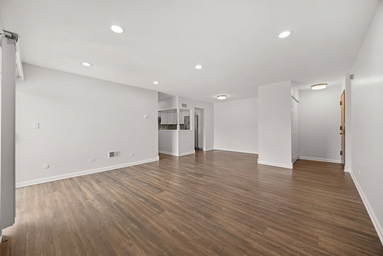 7300 Fairview Avenue, #206, Downers Grove, IL 60516